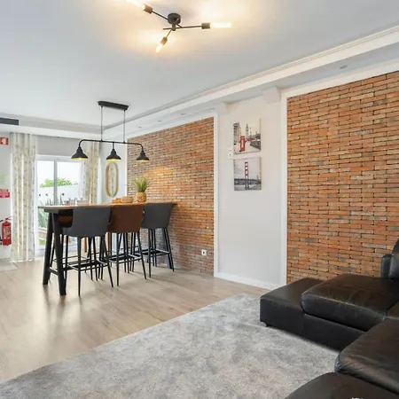 Tac - Sunset House Apartman *